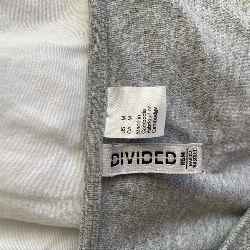 Grey shirt - Picture 2 of 2